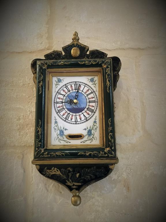 G.b. * Valletta